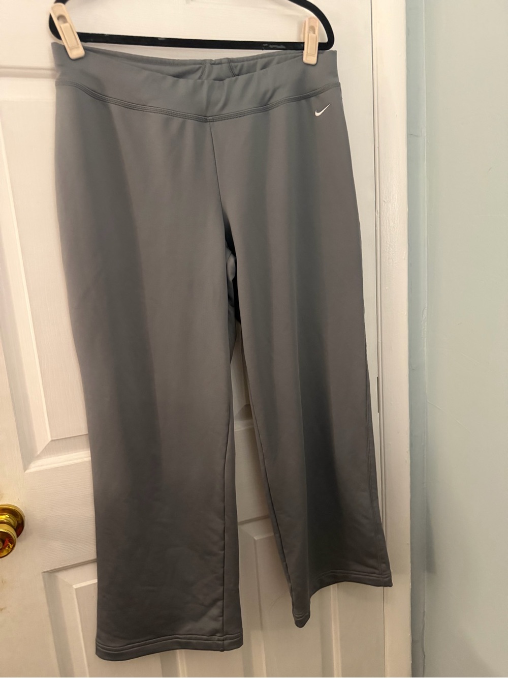 Nike Fit Dry Women’s Large Gray Wide Leg Yoga Workout Pants